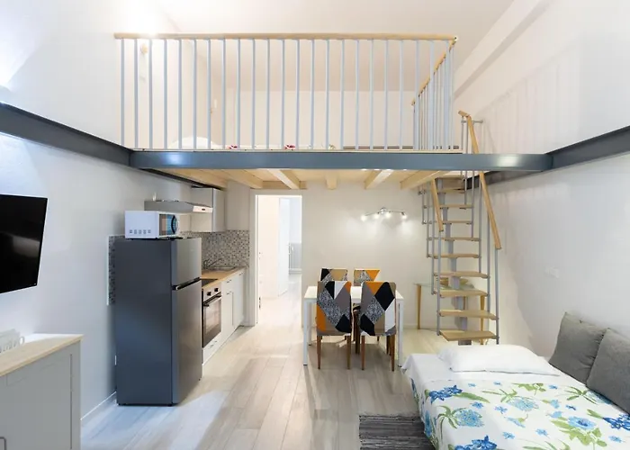 Andreini, By Short Holidays Lägenhet